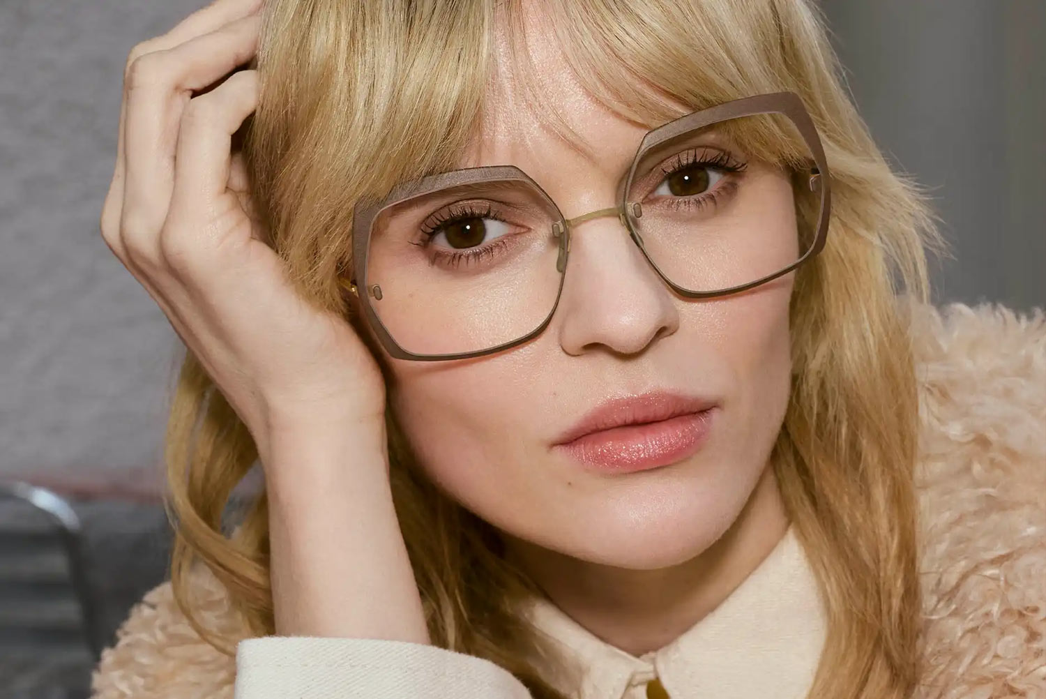ladies' eyeglasses